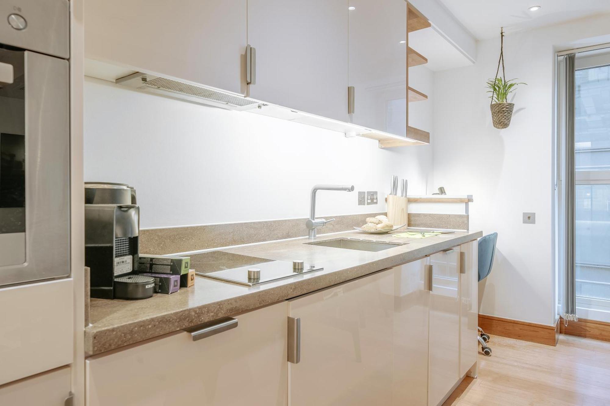 Apartment Kula - Tower Hill